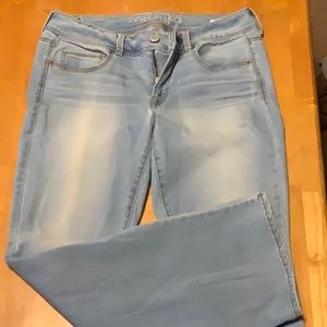 Women’s American Eagle Jeans EUC Size 12
